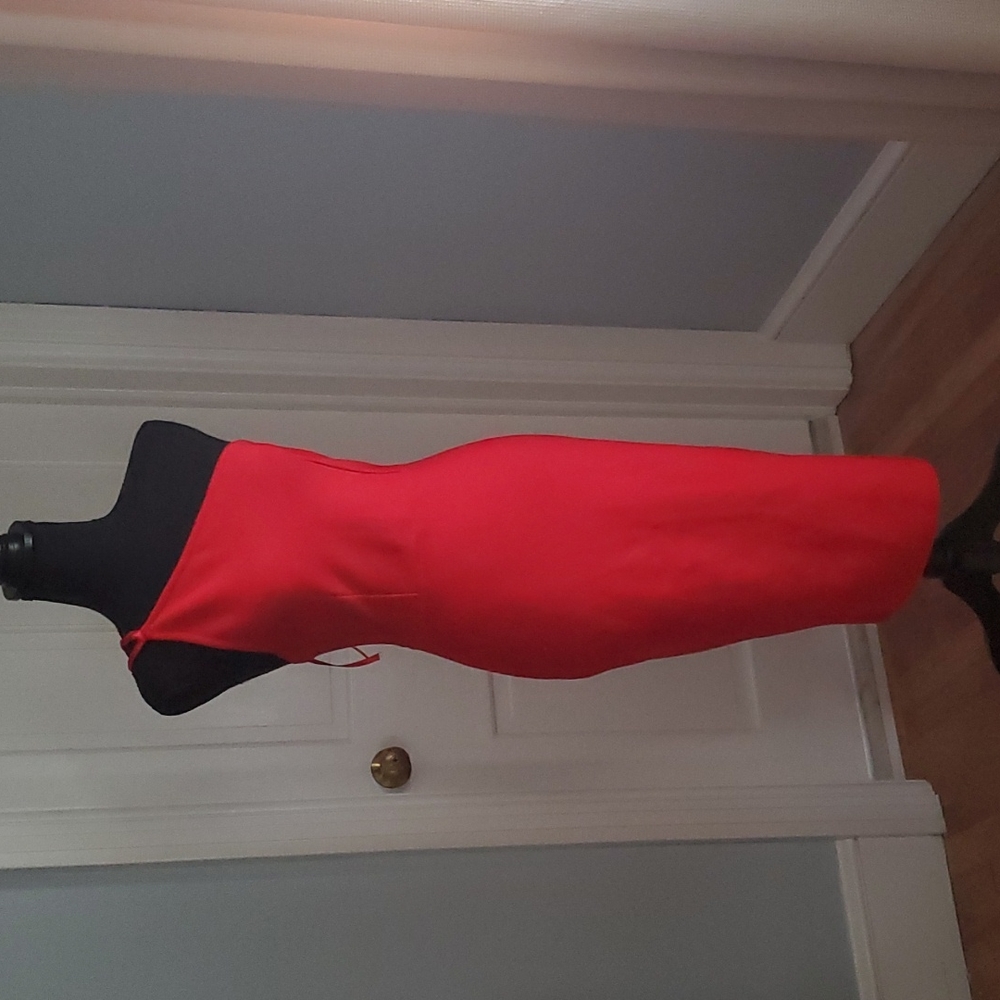 Red bodycon bandage dress
